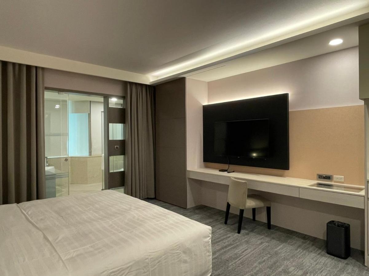 Hotel Geight Taipei Bagian luar foto