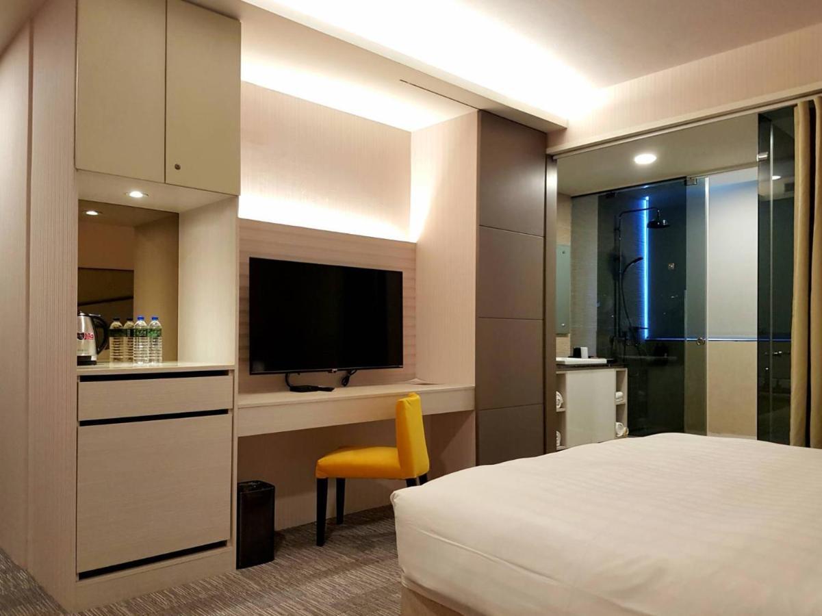 Hotel Geight Taipei Bagian luar foto