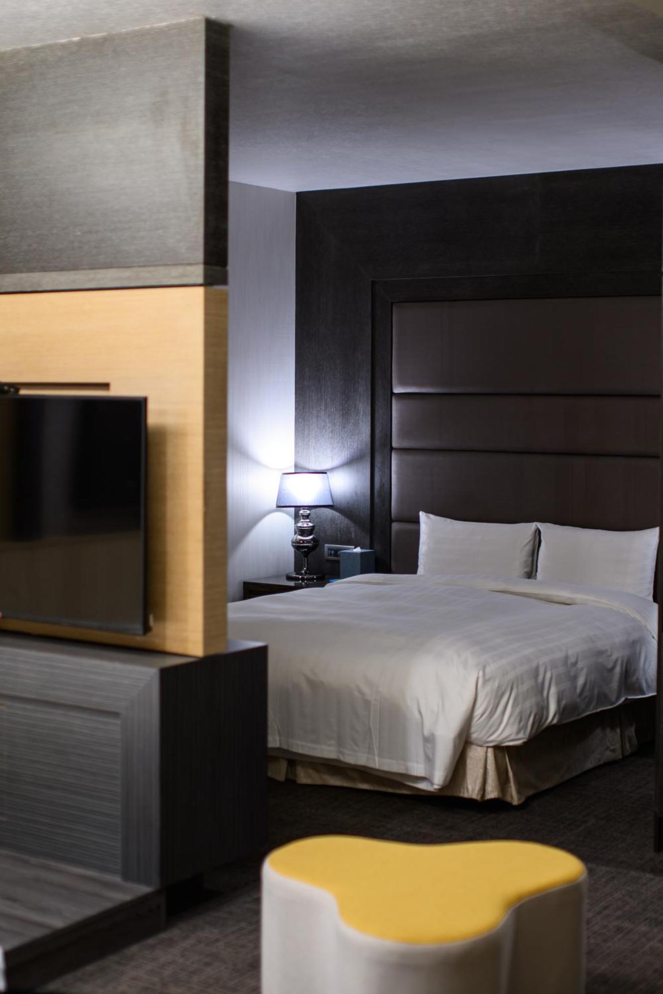 Hotel Geight Taipei Bagian luar foto