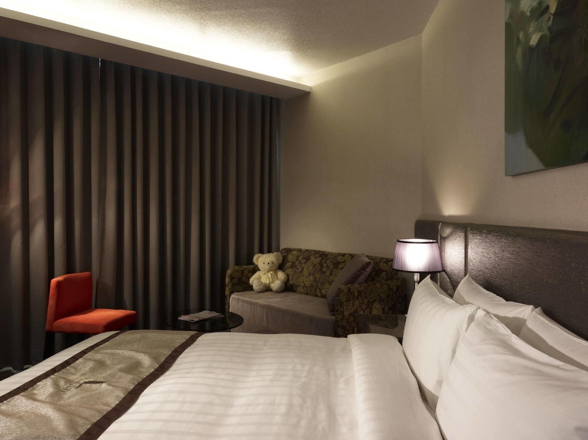 Hotel Geight Taipei Bagian luar foto